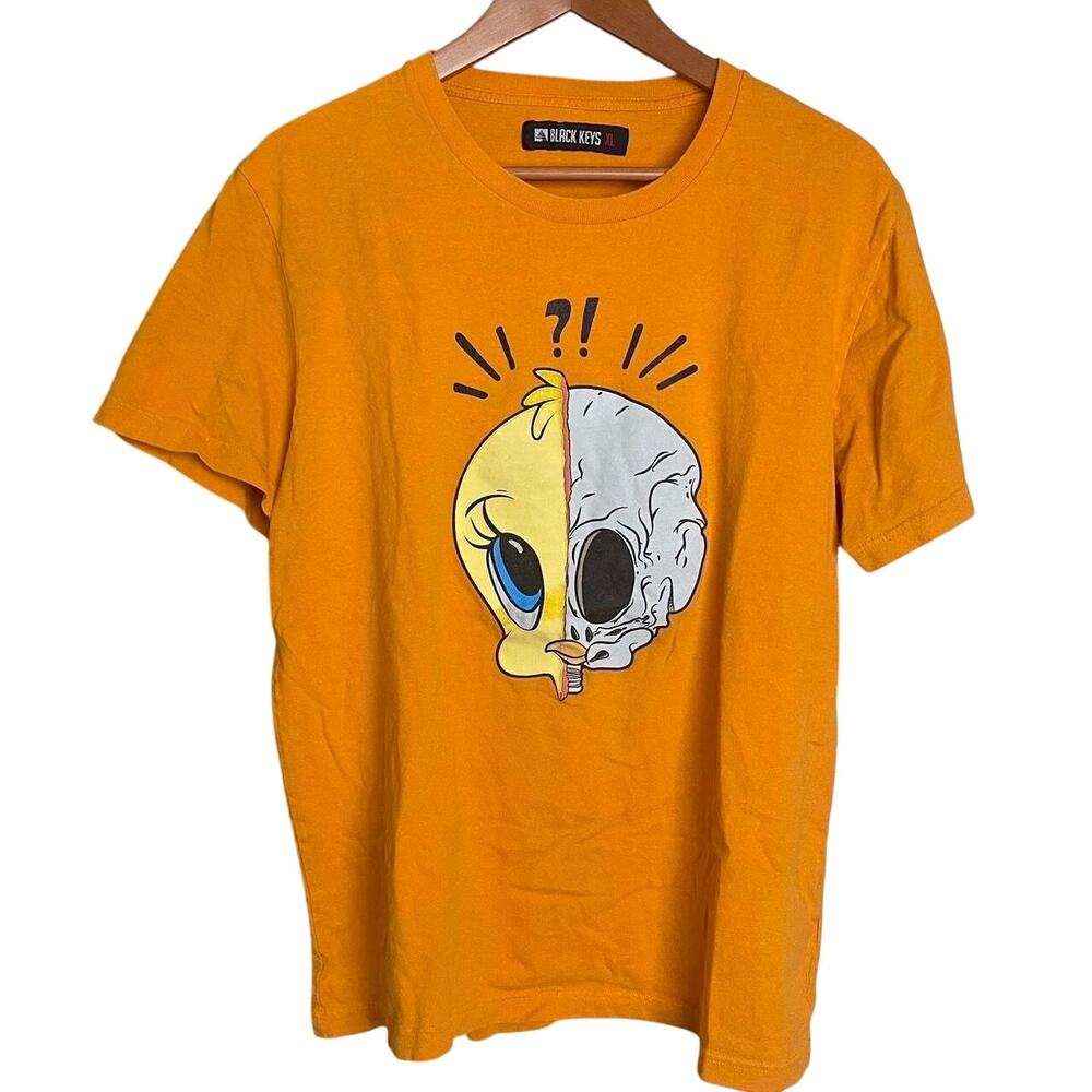 Black Keys x Tweety Bird Split Skull T-Shirt Looney Tunes - XL